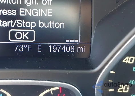 2013 Ford Focus Titanium z USA, uszkodzony, nr VIN 1FADP3N21DL115239